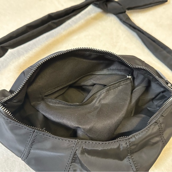 NWT Kelly Tie Strap Multi-Way Black Crossbody Belt Bag - Picture 9 of 11